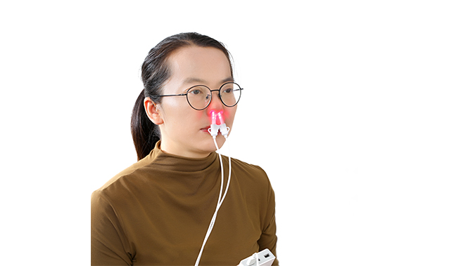 Real User Case: Global Business Traveler Manages Rhinitis with Cozing Nasa laser