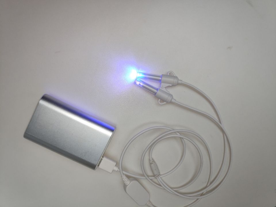 Dr. Recommend Traitement UV Led + Appareil de thérapie par la lumière bleue Traitement adjuvant COVID-19